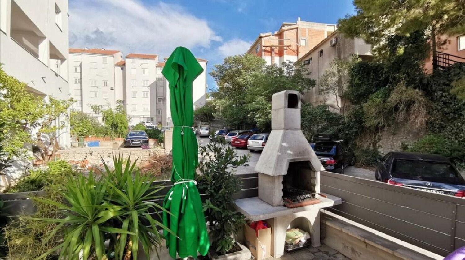 Apartment Denis - Great Location & Large Terrace Makarska Ngoại thất bức ảnh