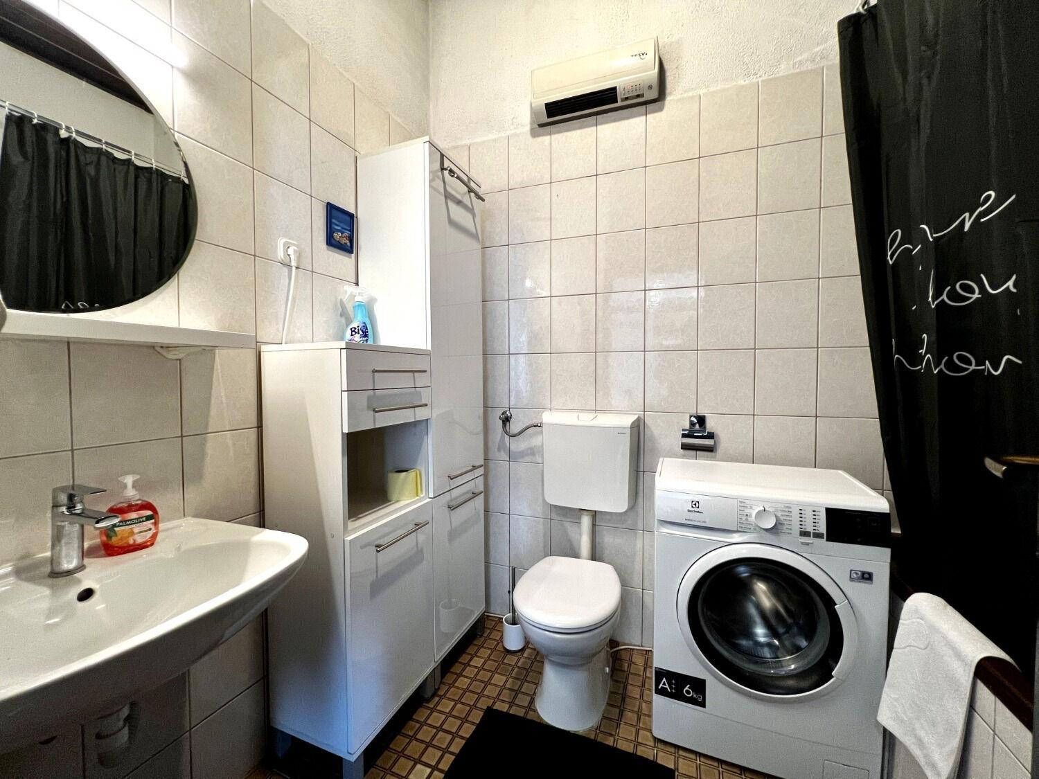 Apartment Denis - Great Location & Large Terrace Makarska Ngoại thất bức ảnh